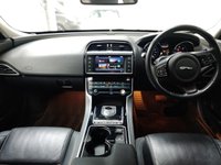 USED 2015 65 JAGUAR XE 2.0 PRESTIGE 4d 161 BHP 