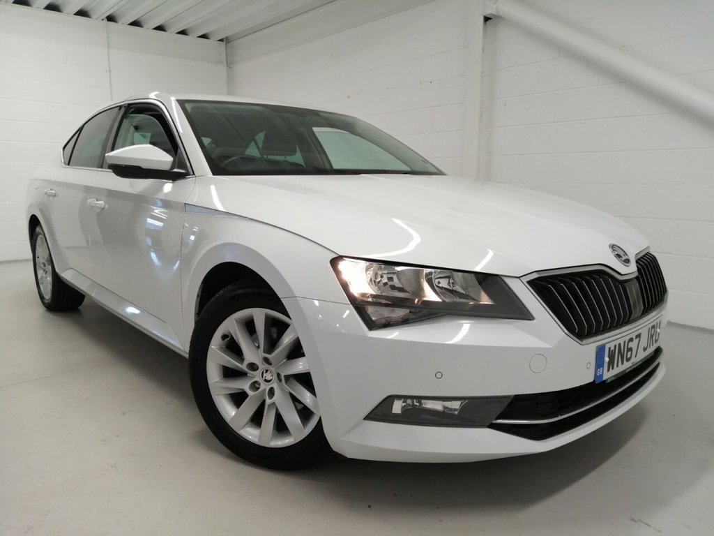 View our SKODA SUPERB