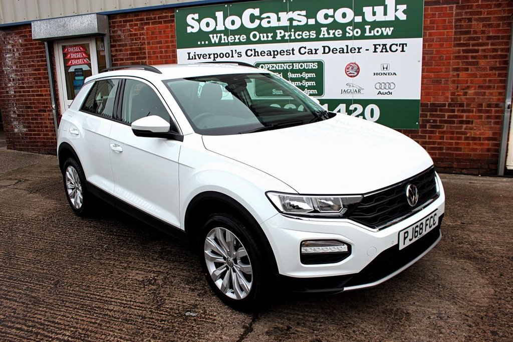 2018 68 VOLKSWAGEN T-ROC 1.0 SE TSI 5d 114 BHP