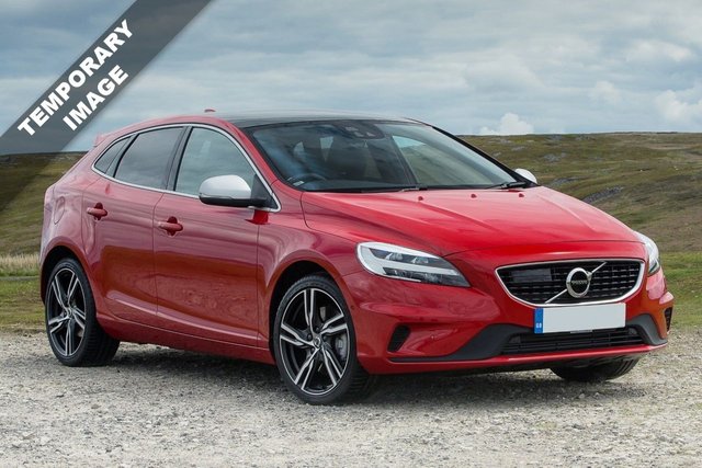 View our VOLVO V40