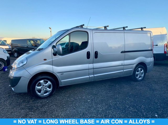 View our VAUXHALL VIVARO