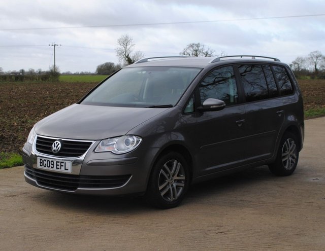 2009 09 Volkswagen Touran 1.9 SE TDI 5d 103 BHP