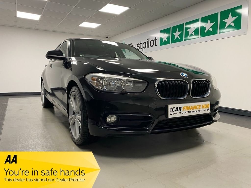 View our BMW 1 SERIES
