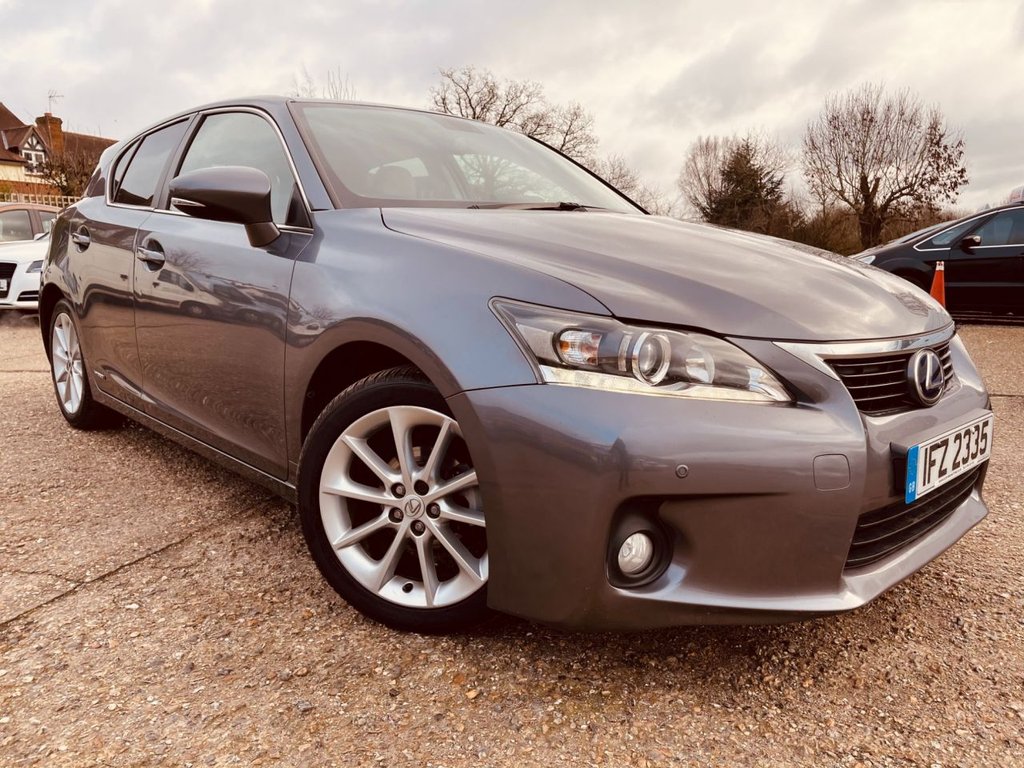 View our LEXUS CT