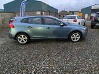 USED 2013 13 VOLVO V40 2.0 D3 ES 5d 148 BHP 