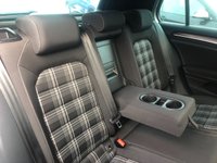 USED 2016 66 VOLKSWAGEN GOLF 2.0 GTD DSG 5d 182 BHP This Lovely Volkswagen Golf GTD has a full Vw service history