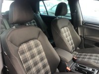 USED 2016 66 VOLKSWAGEN GOLF 2.0 GTD DSG 5d 182 BHP This Lovely Volkswagen Golf GTD has a full Vw service history