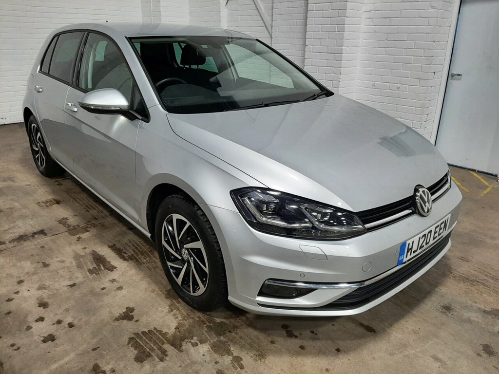 View our VOLKSWAGEN GOLF
