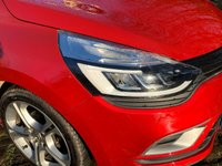 USED 2019 69 RENAULT CLIO 0.9 GT LINE TCE 5d 89 BHP STUNNING CLIO GT LINE 'ID FLAME RED METALLIC &pound;695, HUGE SPECIFICATION/HUGE SAVING ON LIST PRICE WHEN NEW !!!!  1 OWNER FROM BRAND NEW HAVING COVERED ONLY 11,960 MILES. WHY BUY NEW ????