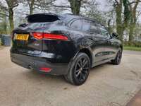 USED 2017 17 JAGUAR F-PACE 2.0 R-SPORT AWD 5d 238 BHP ZERO DEPOSIT FINANCE AVAILABLE