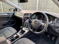 USED 2019 68 VOLKSWAGEN GOLF 1.5 SE NAVIGATION TSI EVO 5d 129 BHP 