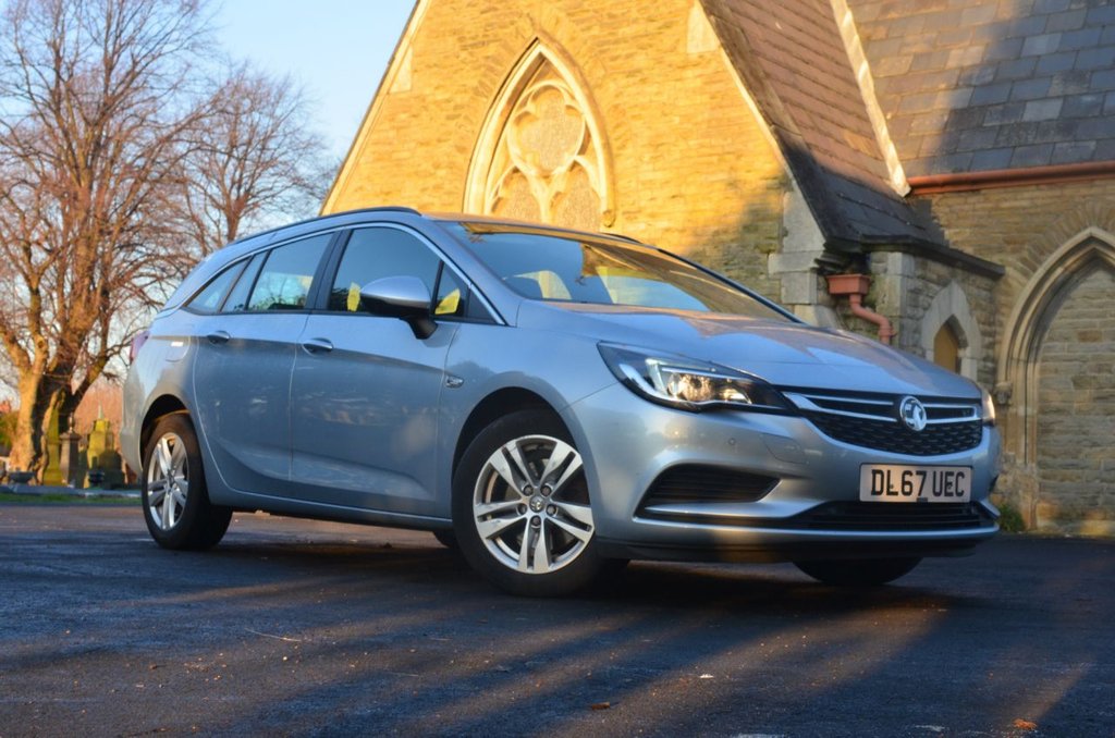 View our VAUXHALL ASTRA