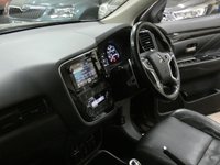 USED 2015 65 MITSUBISHI OUTLANDER 2.0 PHEV GX 4H 5d 161 BHP &pound;0 ROAD TAX FSH ONE OWNER