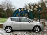 USED 2017 17 NISSAN LEAF 0.0 ACENTA 5d 109 BHP 30KW 2017 NISSAN LEAF ACCENTA 30KW 5DR- BRILLIANT SILVER METALLIC- 27,500 MILES ONLY- 2 FORMER KEEPERS - SATELLITE NAVIGATION - 2 X ORIGINAL NISSAN CHARGING CABLES- MUST BE ONE OF THE CHEAPEST LEAF's IN THE UK @ UNDER &pound;10,000.00.  RESERVE NOW !!!!!