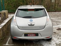 USED 2017 17 NISSAN LEAF 0.0 ACENTA 5d 109 BHP 30KW 2017 NISSAN LEAF ACCENTA 30KW 5DR- BRILLIANT SILVER METALLIC- 27,500 MILES ONLY- 2 FORMER KEEPERS - SATELLITE NAVIGATION - 2 X ORIGINAL NISSAN CHARGING CABLES- MUST BE ONE OF THE CHEAPEST LEAF's IN THE UK @ UNDER &pound;10,000.00.  RESERVE NOW !!!!!