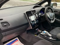 USED 2017 17 NISSAN LEAF 0.0 ACENTA 5d 109 BHP 30KW 2017 NISSAN LEAF ACCENTA 30KW 5DR- BRILLIANT SILVER METALLIC- 27,500 MILES ONLY- 2 FORMER KEEPERS - SATELLITE NAVIGATION - 2 X ORIGINAL NISSAN CHARGING CABLES- MUST BE ONE OF THE CHEAPEST LEAF's IN THE UK @ UNDER &pound;10,000.00.  RESERVE NOW !!!!!