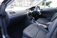 USED 2017 17 VOLKSWAGEN GOLF 1.4 SE TSI BLUEMOTION TECHNOLOGY DSG 5d 124 BHP ** RAC BUYSURE INSPECTED **