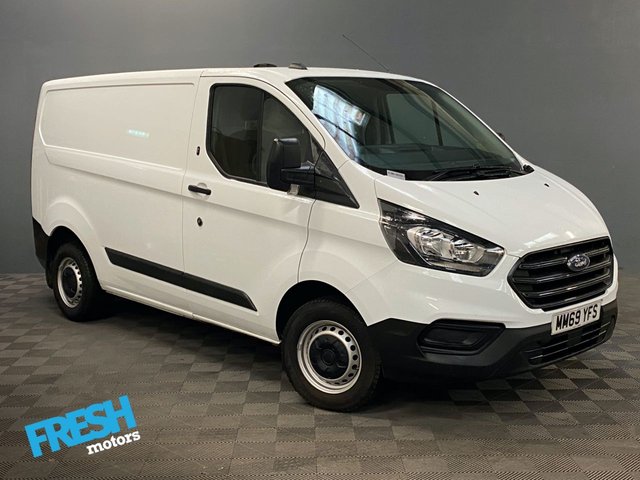 ford transit custom leader