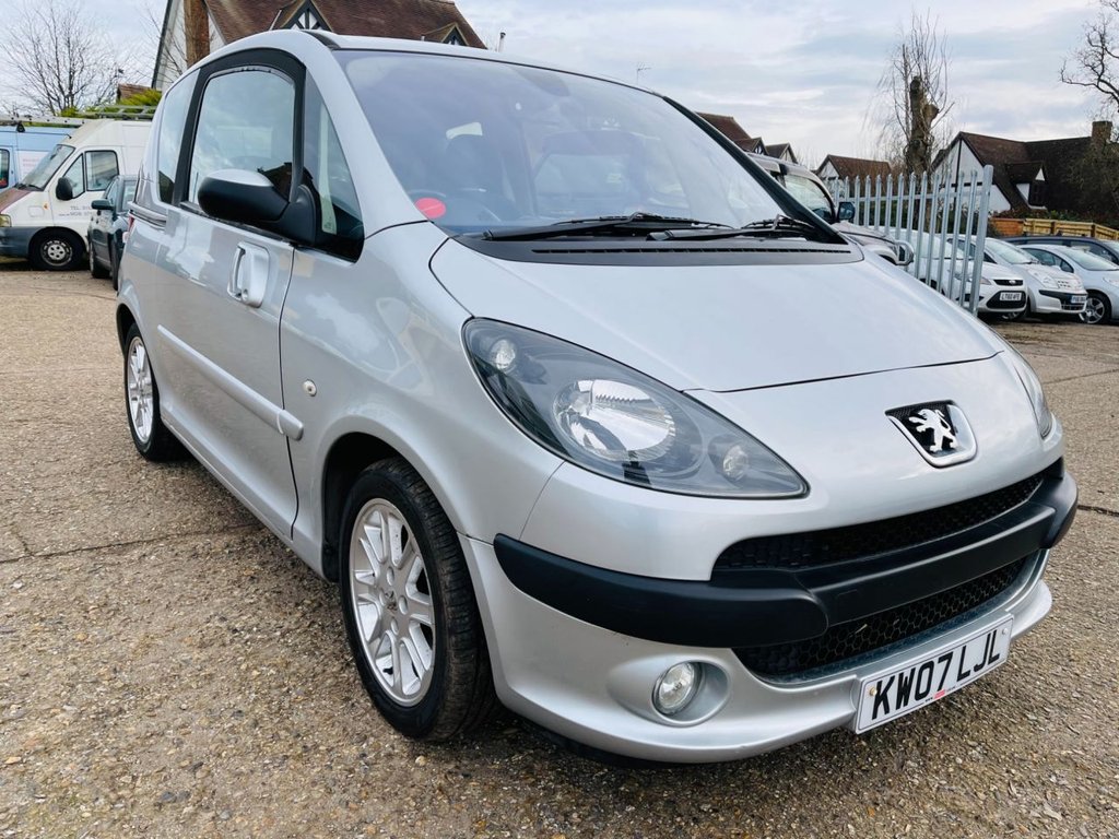View our PEUGEOT 1007