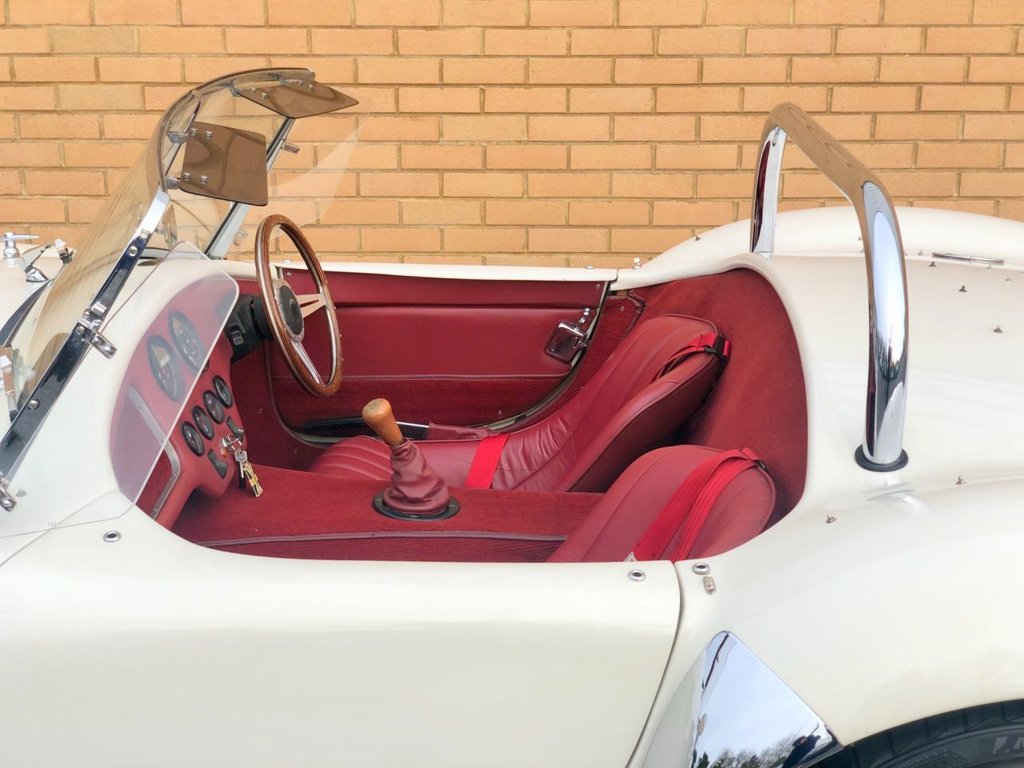 USED 1979 DAIMLER DOUBLE SIX DAX // AC COBRA // V12 // 5.3L // recreation // PX swap 