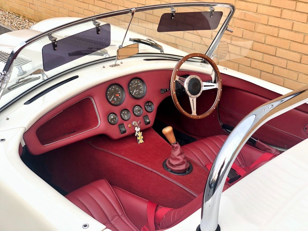 USED 1979 DAIMLER DOUBLE SIX DAX // AC COBRA // V12 // 5.3L // recreation // PX swap 
