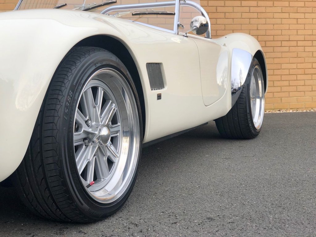 USED 1979 DAIMLER DOUBLE SIX DAX // AC COBRA // V12 // 5.3L // recreation // PX swap 