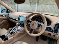 USED 2017 17 PORSCHE CAYENNE 3.0 D V6 TIPTRONIC S 5d AUTO 262 BHP 