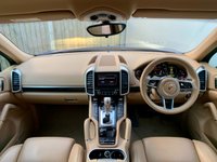USED 2017 17 PORSCHE CAYENNE 3.0 D V6 TIPTRONIC S 5d AUTO 262 BHP 