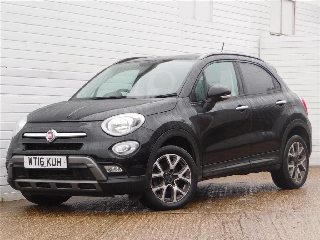 View our FIAT 500X