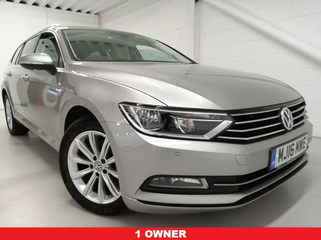 View our VOLKSWAGEN PASSAT