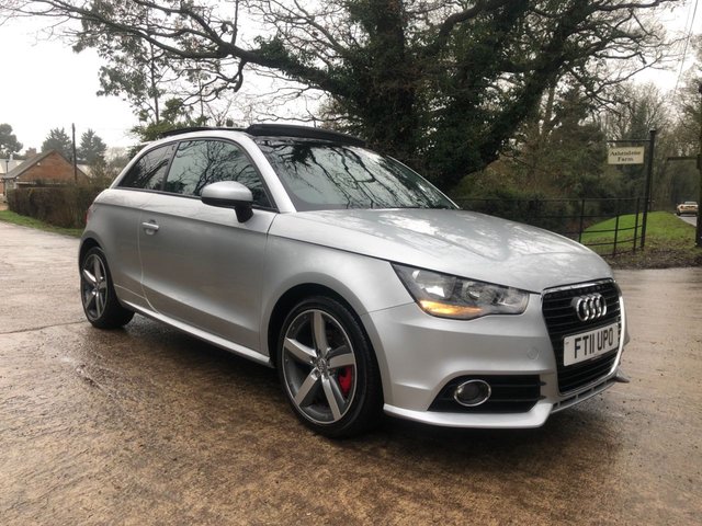 2011 11 Audi A1 1.6 TDI SPORT 3d 103 BHP
