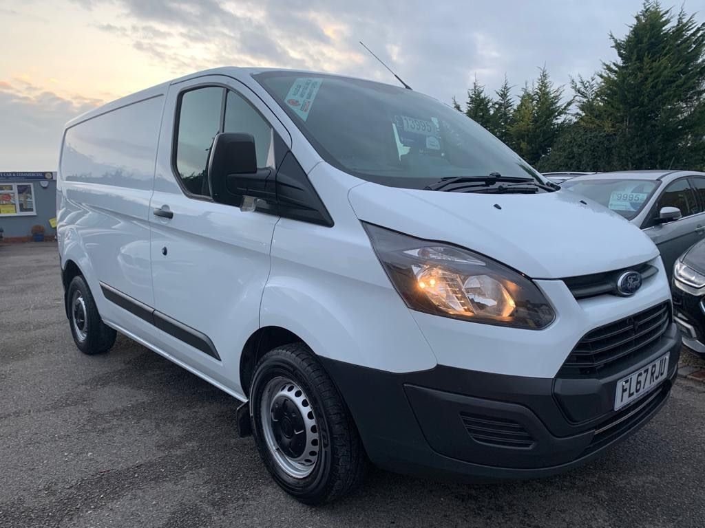 View our FORD TRANSIT CUSTOM