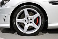 USED 2011 61 MERCEDES-BENZ SLK 1.8 SLK200 BLUEEFFICIENCY AMG SPORT ED125 2d 184 BHP 