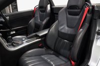 USED 2011 61 MERCEDES-BENZ SLK 1.8 SLK200 BLUEEFFICIENCY AMG SPORT ED125 2d 184 BHP 