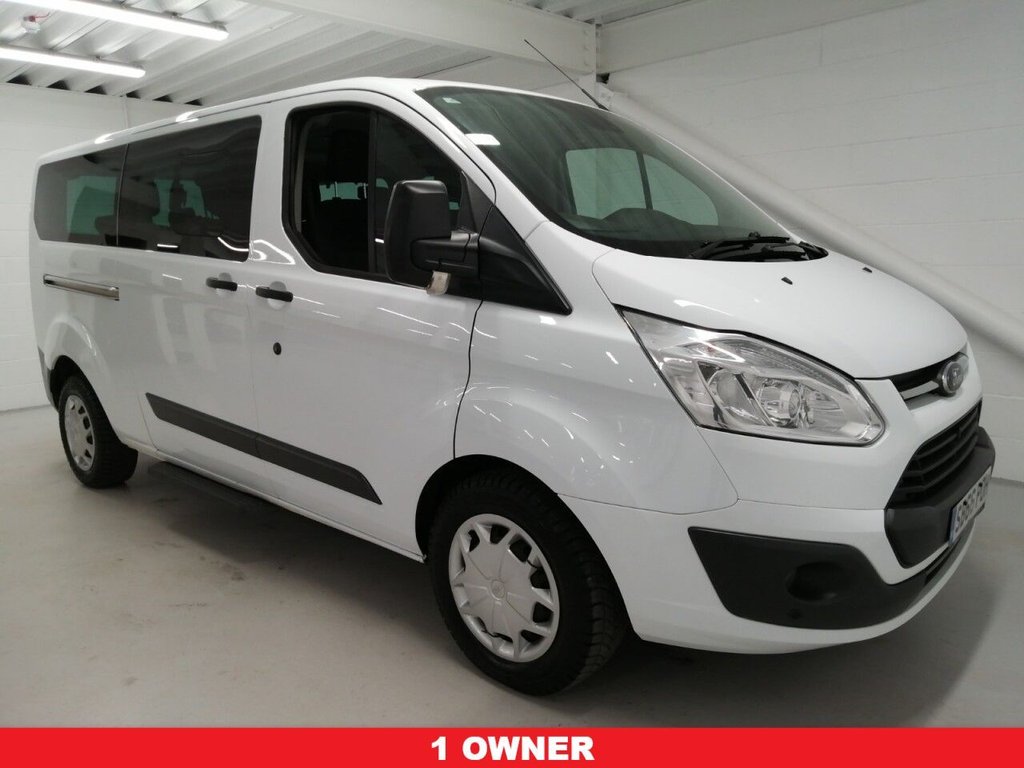 View our FORD TOURNEO CUSTOM