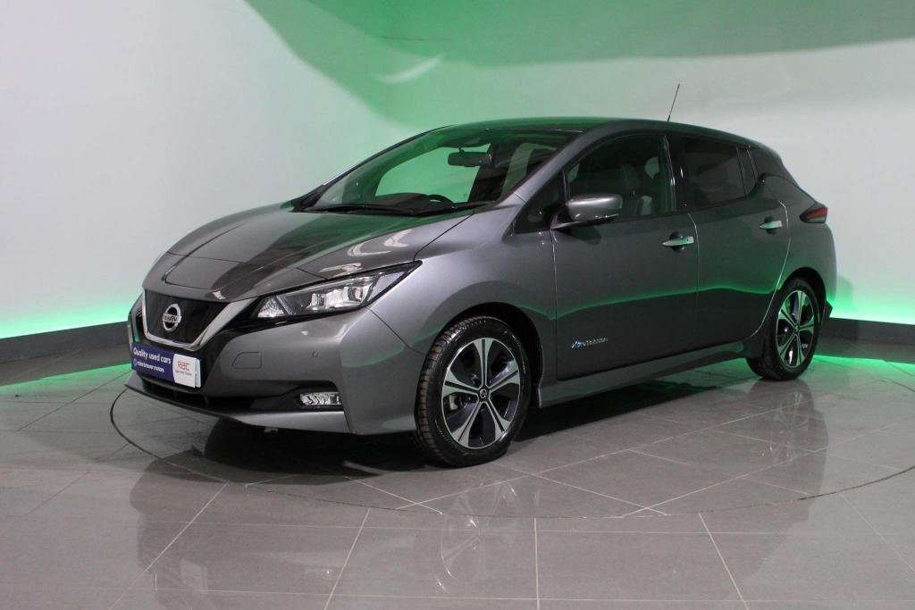 View our NISSAN LEAF