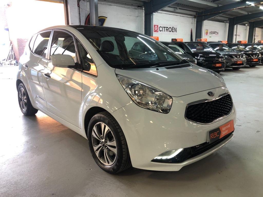 View our KIA VENGA