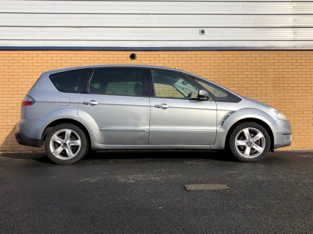 USED 2006 56 FORD S-MAX  TITANIUM // 2.0L 145 BHP // 7 seats // px swap  