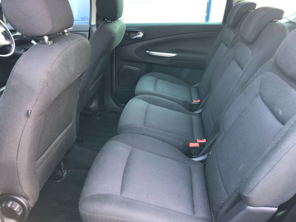 USED 2006 56 FORD S-MAX  TITANIUM // 2.0L 145 BHP // 7 seats // px swap  