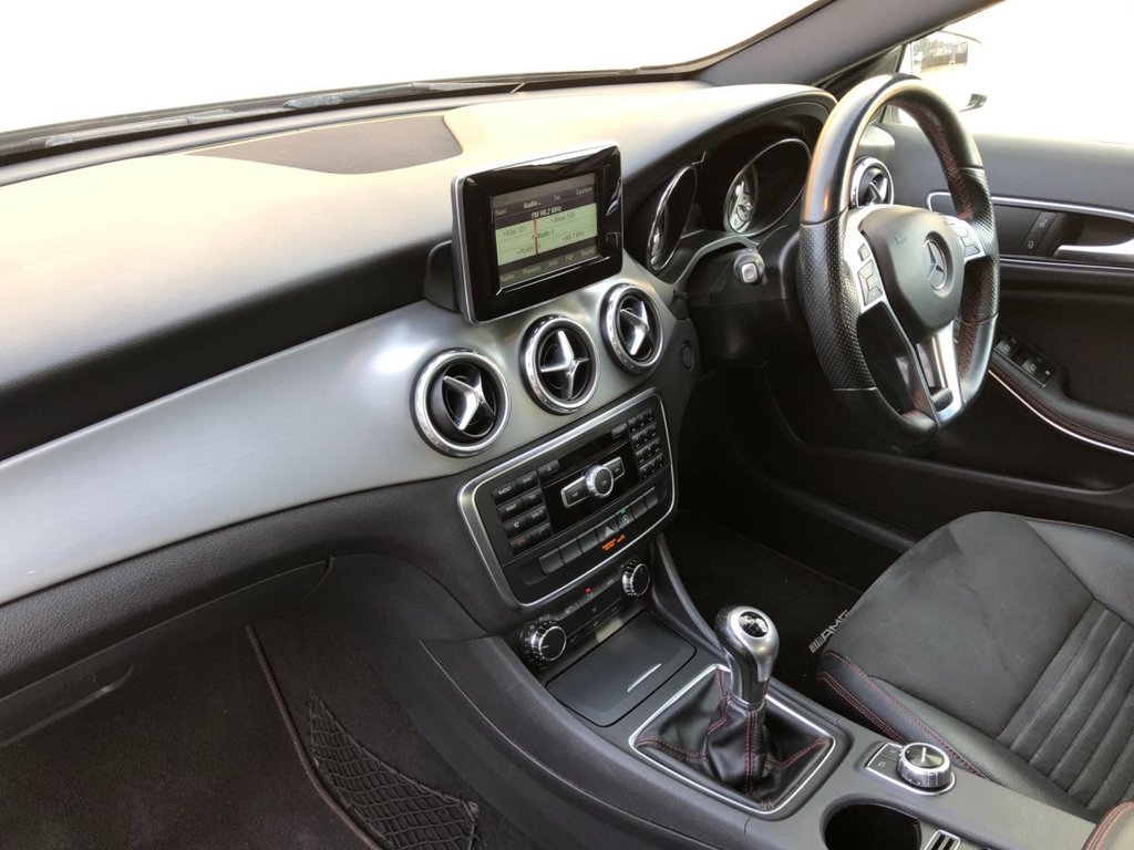 USED 2015 15 MERCEDES-BENZ GLA 200 CDI // AMG LINE // 5d // 2.1L 136 BHP // px swap 