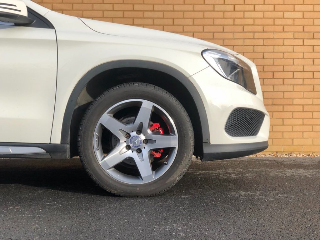 USED 2015 15 MERCEDES-BENZ GLA 200 CDI // AMG LINE // 5d // 2.1L 136 BHP // px swap 