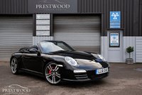 2011 PORSCHE 911