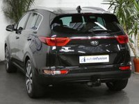 USED 2017 67 KIA SPORTAGE 2.0 CRDI KX-3 5d 134 BHP SAT NAV LEATHER SUNROOF