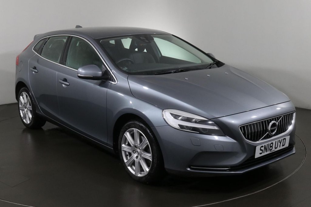 View our VOLVO V40
