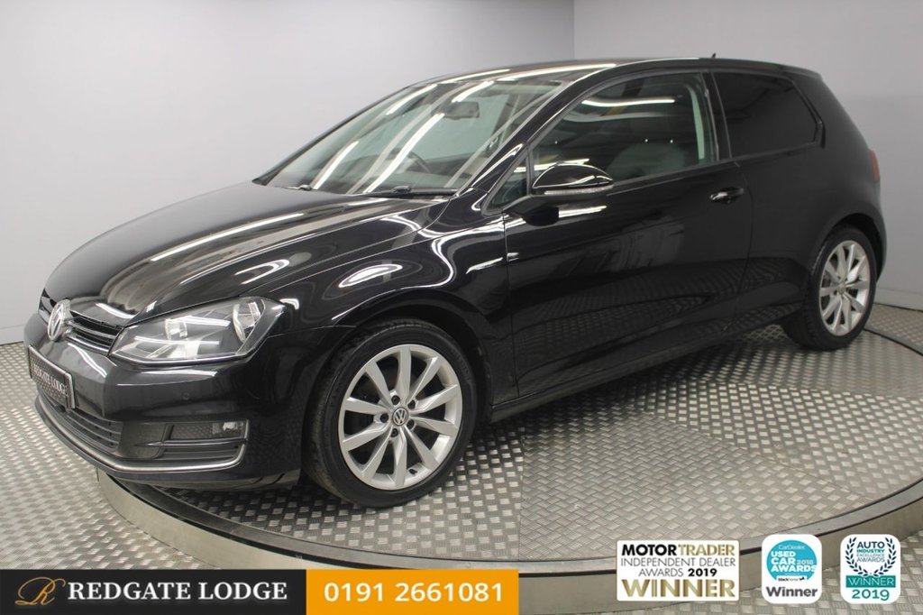 View our VOLKSWAGEN GOLF