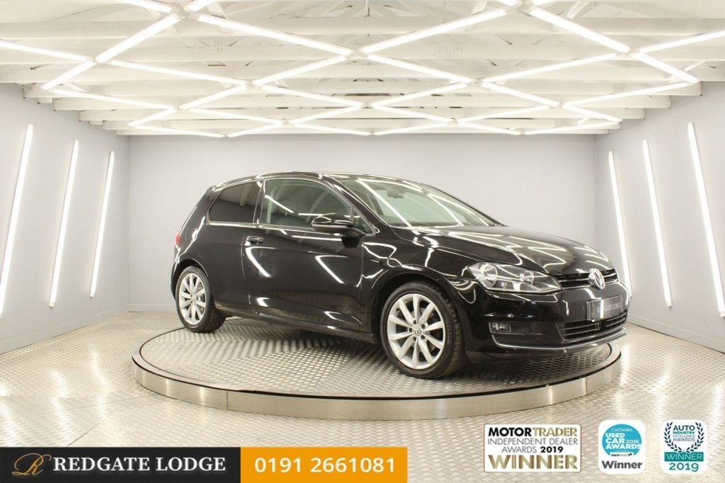 View our VOLKSWAGEN GOLF
