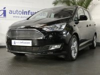 USED 2017 17 FORD GRAND C-MAX 2.0 TITANIUM TDCI 5d 148 BHP SAT NAV PANORAMIC SUNROOF 7 SEATS