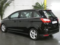 USED 2017 17 FORD GRAND C-MAX 2.0 TITANIUM TDCI 5d 148 BHP SAT NAV PANORAMIC SUNROOF 7 SEATS