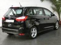 USED 2017 17 FORD GRAND C-MAX 2.0 TITANIUM TDCI 5d 148 BHP SAT NAV PANORAMIC SUNROOF 7 SEATS