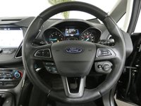 USED 2017 17 FORD GRAND C-MAX 2.0 TITANIUM TDCI 5d 148 BHP SAT NAV PANORAMIC SUNROOF 7 SEATS
